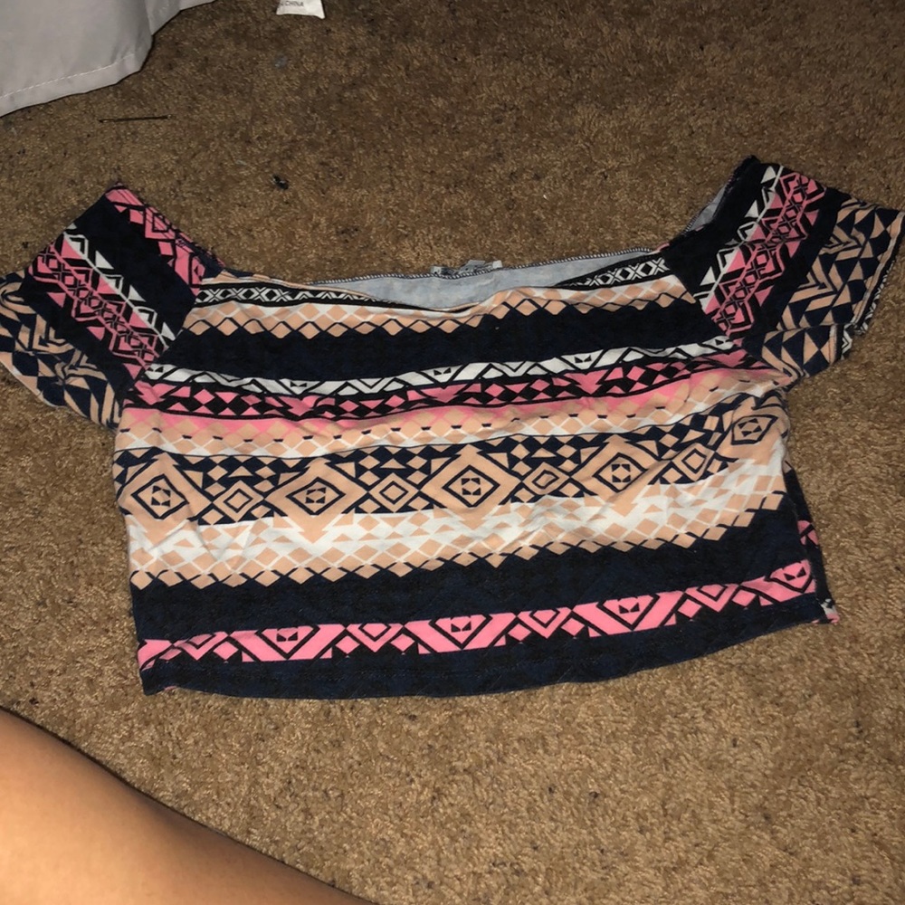 Crop top